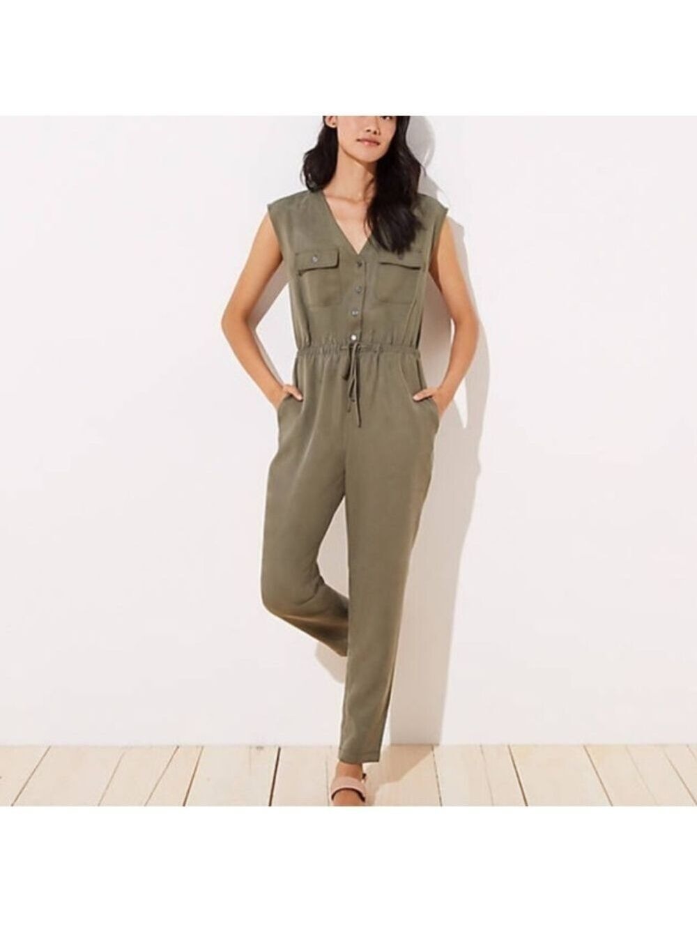 LOFT Women's Drapey Utility Jumpsuit Romper Safari army green long pants Sz 14